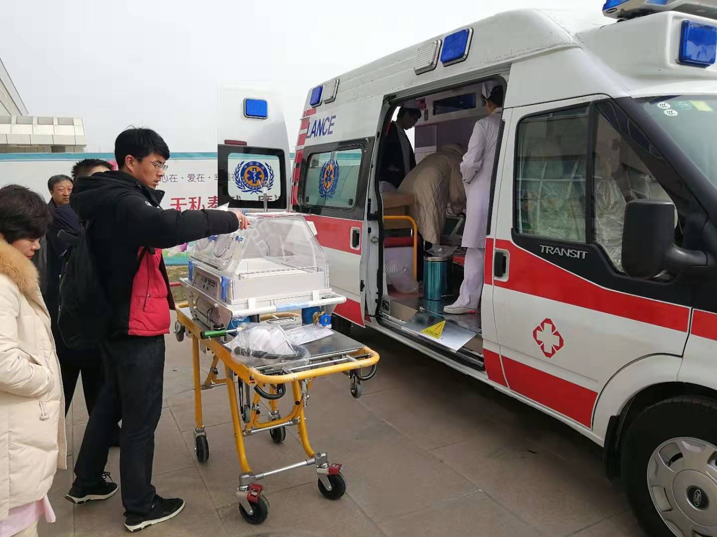 白朗县救护车转院